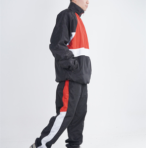 Pantalones deportivos de nailon holgados de alta calidad para hombre, último diseño con sublimación roja, pantalones de jogging informales de retazos - Product Image 3