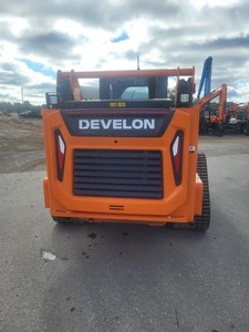 Chargeur compact sur chenilles DEVELON DTL35 2024 avec composants Huade, haute efficacité, godet de 45L, moteur, boîte de vitesses, pompe - Product Image 6