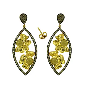 Pendientes Largos Florales con Baño de Oro y Piedras Preciosas para Mujer, Joyería de Moda - Product Image 1