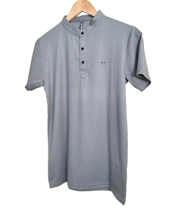 Camiseta con cierre de botón de cuello redondo Premium para hombre en color gris, camisa ligera transpirable de manga larga de verano - Product Image 1