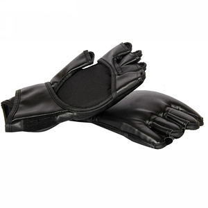 Guantes de Grappling MMA Negros Personalizados Profesionales de Alta Calidad con Soporte para Muñeca, Guantes de Entrenamiento de Muay Thai - Product Image 3