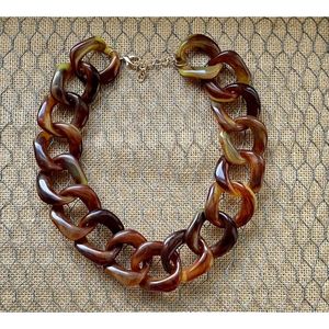 Résine grosse chaîne collier surdimensionné acrylique audacieux déclaration bijoux mode collier léger élégant fait à la main bijoux femmes - Product Image 1