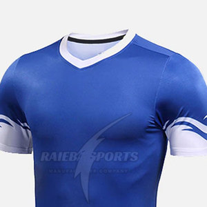 Vente directe d'usine-Uniformes de football personnalisés en polyester à 100% Meilleur matériau avec un prix raisonnable Ensemble de vêtements d'équipe - Product Image 6