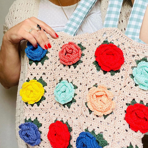 กระเป๋าถือถักสะพายไหล่สี่เหลี่ยมขนาดใหญ่ทำจากผ้าโครเชต์ลายโมทีฟแฮนด์เมดสำหรับเด็กผู้หญิงผลิตในเวียดนาม - Product Image 3