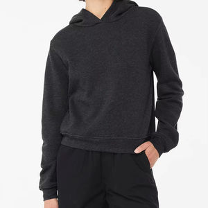 Haut à capuche en molleton brodé uni pour femme, haute performance, décontracté, automne/hiver, streetwear, service OEM - Product Image 1