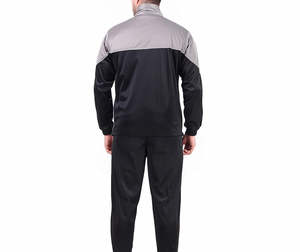 Conjunto Deportivo Slim Fit de Alta Calidad con Diseño Personalizado para Hombre, Precio Económico, Tendencia 2025, Transpirable - Product Image 3