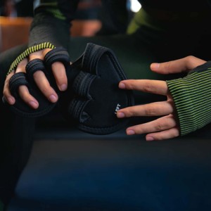 Guantes de mano de entrenamiento cómodos y de alta calidad, precio al por mayor, hechos en fábrica, hechos con el material de la mejor calidad - Product Image 4