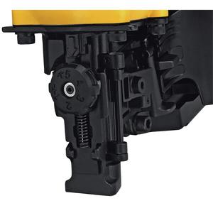 Clavadora Neumática para Techos de Bobina, 15 Grados, Modelo CN70, OEM Personalizable para Aplicaciones en Palets - Product Image 1
