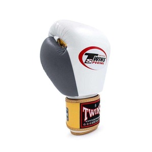 Guantes de Boxeo y Muay Thai Twins Pro de Cuero Genuino de Alta Calidad, Agarre Antideslizante, Correa Ajustable, Guantes de MMA - Product Image 3