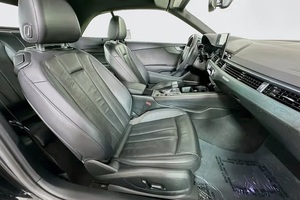 Audi S5 Premium Plus Cabriolet 2023, coupé sport convertible de luxe, occasion exceptionnelle - Product Image 4