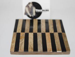 ถาดรองแก้วเรซินแบบฝังลายลายเส้นสีดำถาดรองแก้วจาก tradnary Exim Pvt Ltd - Product Image 3