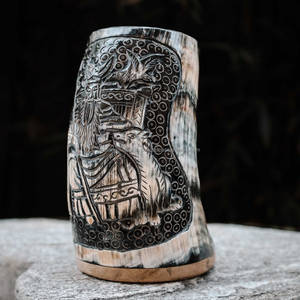 VStriped Viking Drinking Horn Taza hecha a mano Moscow Mule Drinkware con mango Premium Animal Horn Next Innovation India - Product Image 2