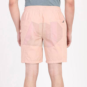 Shorts décontractés pour hommes en mélange de coton offrant un confort léger avec une coupe décontractée, idéal pour les promenades en plein air avec un look simple et propre - Product Image 4