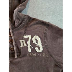 Nouveau sweat à capuche à col ample avec logo de dessin animé, personnalisable, service OEM, sweat à capuche imprimé avec un design délavé, blanc - Product Image 4