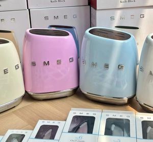 Los Mejores Cuchillos de Cocina Originales Smegs' de 7 Piezas, Juego de Cuchillos de Alta Calidad - Product Image 2