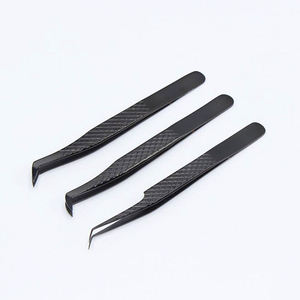 Pinzas para Pestañas de Acero Inoxidable Negro de Alta Calidad con Punta Puntiaguda de Precisión, Antiestáticas, Logotipo Personalizado, Duraderas para Uso en Salón - Product Image 4