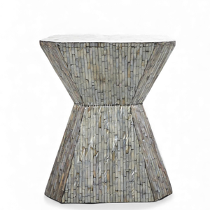 Taburetes de Lujo Hechos a Mano con Incrustaciones de Madreperla, Muebles con Detalles de Concha para Apartamento, Diseño Interior de Alta Gama - Product Image 5