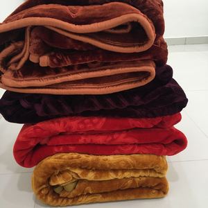 MANTAS PESADAS DE COLOR SUPER SUAVE SÓLIDO MANTAS PARA USO DOMÉSTICO DE HARSHIT INTERNATIONAL - Product Image 4