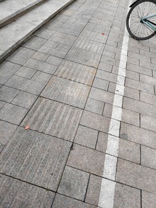 Dalles de pavage tactiles en <span class=keywords><strong>granit</strong></span> naturel PerfectStone, pierres directionnelles rayées pour voies pour aveugles, pour projets routiers municipaux - Product Image 5