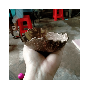 ชามเปลือกหอยลายสลัก งานฝีมือ วัสดุ: เปลือกมะพร้าว; ใช้สำหรับ: ของตกแต่งบ้านสร้างสรรค์; ผลิตใน: เวียดนาม งานแฮนด์เมด - Product Image 2