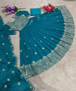 Diseñador de moda Lahenga Choli con blusa Diseñador tradicional indio desgaste precio más bajo fabricación del mercado - Product Image 5