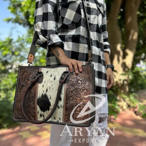 มาใหม่จริง Cowhide ขนสัตว์กระเป๋าสไตล์หนังกระเป๋าผมบนซ่อนแกะสลักมือ Toled กระเป๋าสําหรับสตรีหลายใช้ - Product Image 1