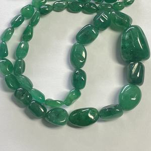 Perles de pierres précieuses en émeraude verte naturelle de Zambie de 8 mm, 10 mm, 12 mm, qualité AAA, certifiées IGI, lisses, en forme de galets, faites à la main - Product Image 3