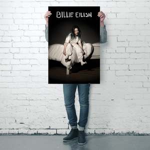 Estilo Moderno de Billie Eilish: 'When We All Fall Asleep, Where Do We Go?' Póster para Pared - Product Image 1