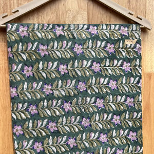 ชุดเดรสผ้าบริสุทธิ์พิมพ์ลายดอกไม้ล้วนๆงาน100% - Product Image 1