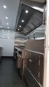 รถขายอาหารเคลื่อนที่สำหรับร้านเสริมสวยรถบรรทุกอาหาร