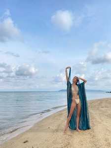 Achetez une robe kimono simple et naturelle en tissu viscose satiné longueur ras du sol, vêtement décontracté écologique pour femmes - Product Image 4