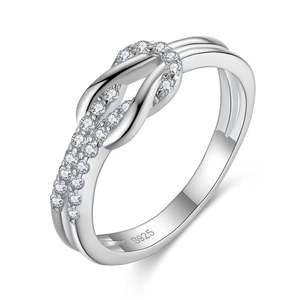 Anillo de Promesa Jeulia Love Forever Knot - Plata de Ley con Incrustaciones de Diamantes Chapadas en Rodio - Product Image 1
