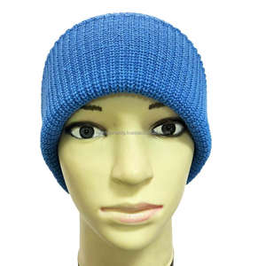 Bonnet d'hiver personnalisé en tricot jacquard côtelé pour homme/femme avec badge brodé en forme de grain de maïs - pour les voyages - Product Image 1