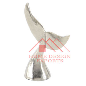 Sculpture de baleine côtière en aluminium argenté pour dessus de Table - Product Image 2