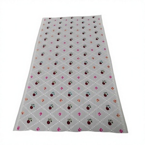 Voile de coton AHE pour femme, châle hijab brodé de fleurs et de strass, léger, respirant, idéal pour l'été et le quotidien, élégant et polyvalent. - Product Image 3