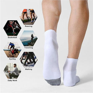 Chaussettes en coton populaires avec logo personnalisé, design à rayures, personnalisées et très vendues, chaussettes de lutte et de sport pour hommes - Product Image 5