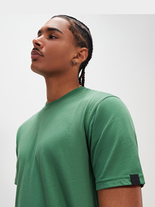 T-shirt en coton uni de haute qualité à prix abordable, imprimé numériquement, anti-plis, séchage rapide, écologique, pour hommes, fabricant d'usine - Product Image 4