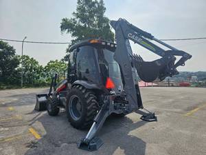 Chargeuse sur pneus CASE 580 Super M, équipement de construction pour travaux agricoles et de chantier - Product Image 2