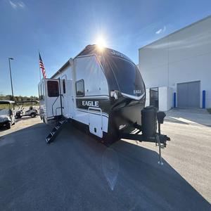 J-a-y-c-o E-a-g-l-e H-t 3-1-2-B-H-O-K d'occasion 2026 à vendre - Product Image 1