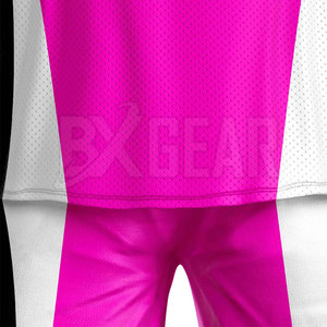 Uniforme ligero de hielo Hokey Ajuste cómodo con costuras diseñadas para un máximo movimiento y protección - Product Image 5