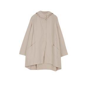 Chubasquero para mujer hecho en Italia técnica para todas las estaciones, botonadura única con capucha y bolsillos, diferentes colores disponibles - Product Image 1