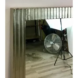 Currey and Company Espejo de pared rectangular moderno con lámina de plata Espejo de acento contemporáneo Sala de estar Dormitorio o entrada - Product Image 3