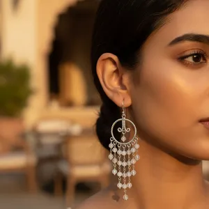 Boucles d'oreilles pendantes en argent 925 avec pierre de lune pour femmes, bijoux de mode - Product Image 1