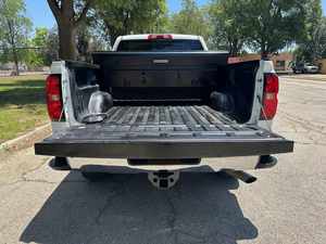 VENTAS CLÁSICAS EN STOCK Camioneta Silverado 2500 4x4 Crew Cab 2019 USADA Envío a Todo el Mundo - Product Image 5