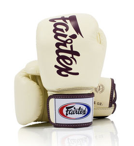 Guantes de Boxeo de Piel de Vacuno de Primera Calidad con Logotipo Personalizado, para Entrenamiento y Sparring, Precio Económico, Tamaños de 8oz y 14oz, Agarres para Exteriores - Product Image 1