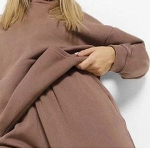 Conjuntos de Sudadera con Capucha y Pantalones Deportivos Personalizados al por Mayor, de Alta Calidad para Hombre, en Poliéster/Algodón, Teñidos en Color Sólido, Transpirables, para Invierno, Servicio OEM - Product Image 3