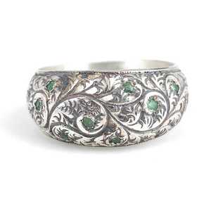 Anillo de Plata de Ley 925 para Hombre con Esmeralda Genuina y Diseño Geométrico - Product Image 5