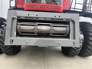 Cosechadora Massey Ferguson 9540 a Precio Económico en Stock, Lista para Envío - Product Image 4