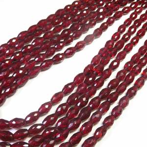 Cuentas de Granate Rojo Natural de Mozambique de Alta Calidad de Gems Valley, Hilo de 18 Pulgadas, Perforadas en el Centro, Facetadas, Corte en Forma de Lágrima, Sueltas - Product Image 1