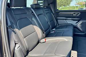 RAM 1500 RH-O Crew Cab 4x4 Edición Mopar 2025 Súper Limpio, Listo para Enviar - Product Image 3